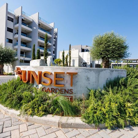 Sunset Gardens - Holiday Apartments - By Tlv Living Limassol Luaran gambar