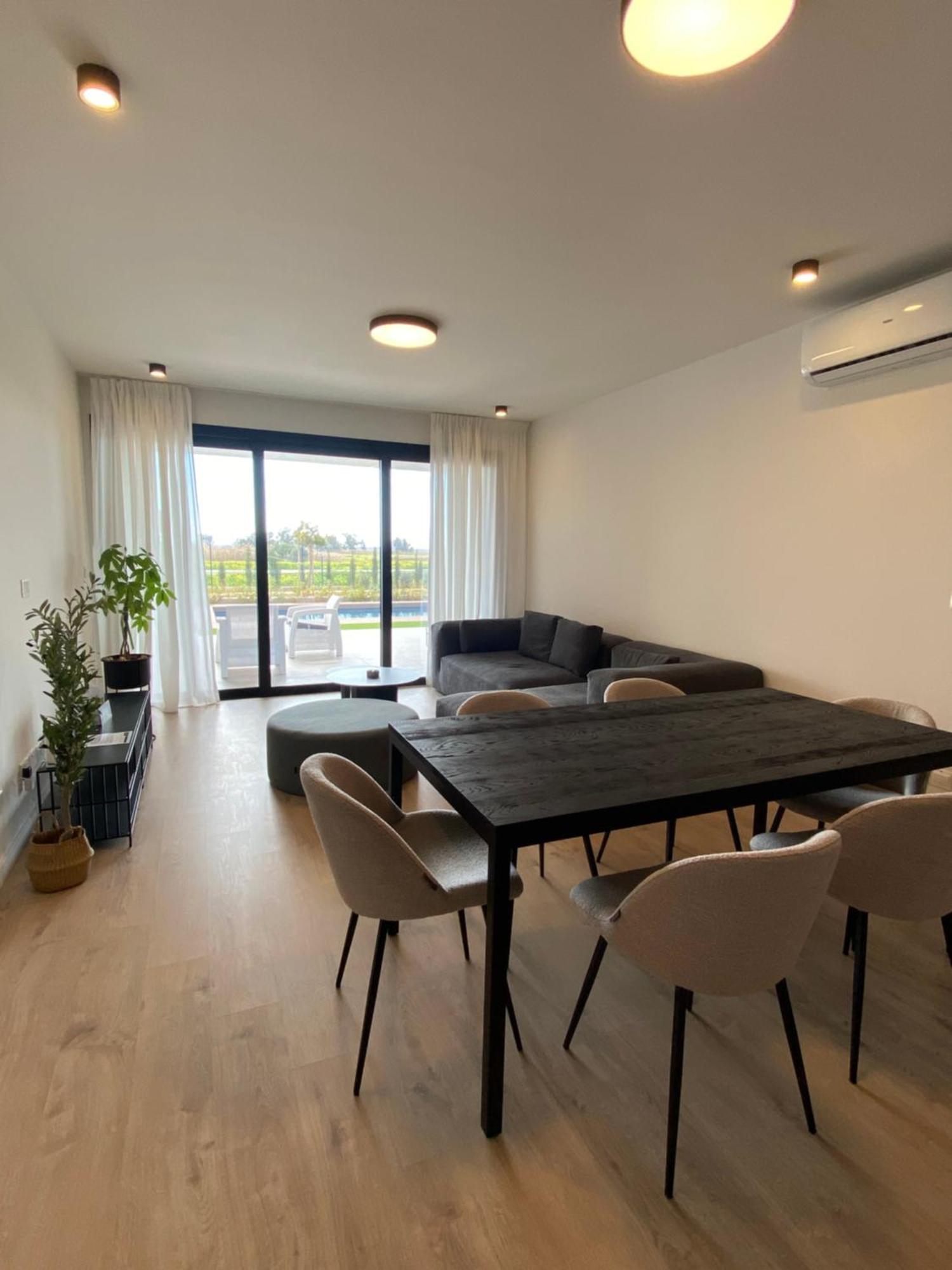 Sunset Gardens - Holiday Apartments - By Tlv Living Limassol Luaran gambar