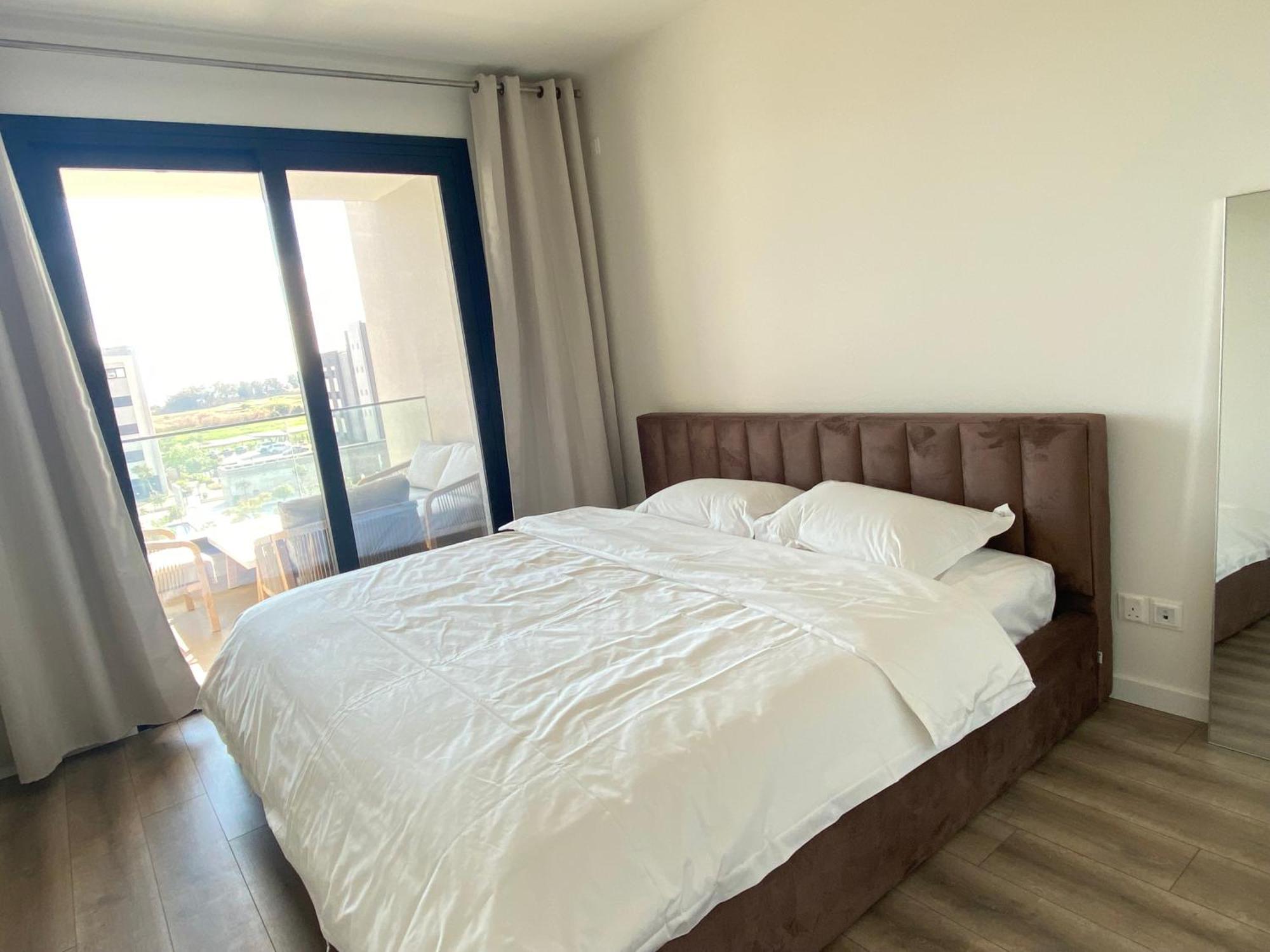 Sunset Gardens - Holiday Apartments - By Tlv Living Limassol Bilik gambar